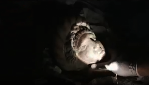 video-saccheggiatore-degli-dei